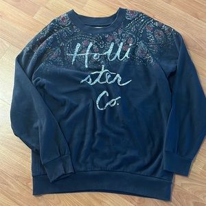 Hollister sweater